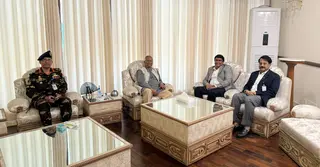 ড. ইউনূসের সঙ্গে প্রধানমন্ত্রীর প্রতিনিধি দলের সাক্ষাৎ